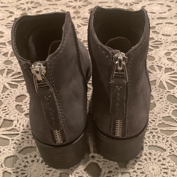 NWOB DOLCE VITA ANKLE BOOTIES SIZE 7 - Picture 5 of 7